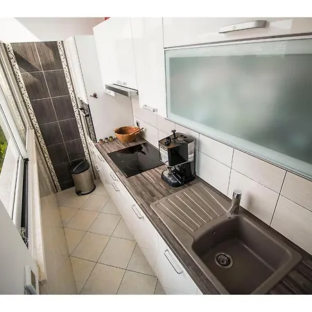 Apartment Arte