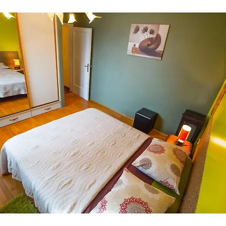 Arte Apartment