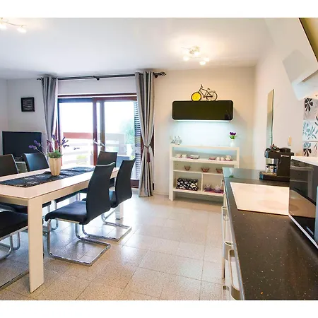 Arte Apartment *