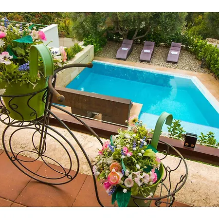 Arte Apartment *